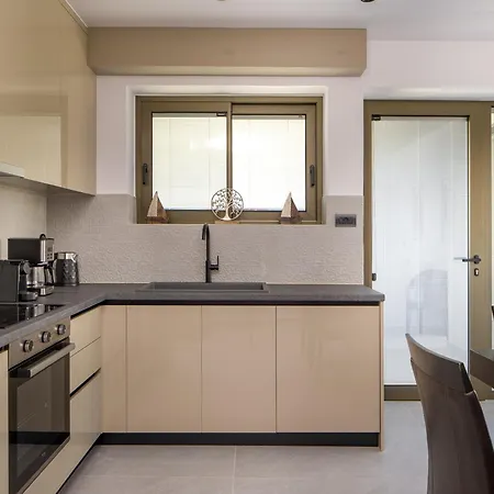Apartment Lum Urban - Modern With Free Parking *
