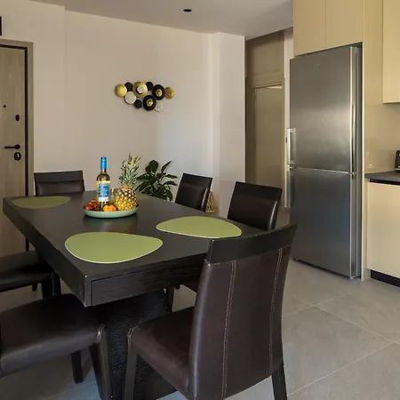 Lum Urban - Modern With Free Parking Apartment *