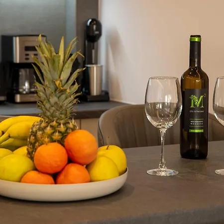 Apartament Lum Urban - Modern With Free Parking *