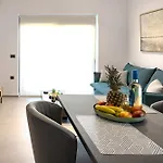 Lum Urban - Modern With Free Parking * ハニア