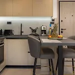 アパート Lum Urban - Modern With Free Parking *