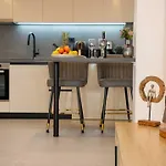 アパート Lum Urban - Modern With Free Parking ハニア