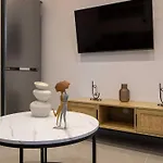 アパート Lum Urban - Modern With Free Parking *