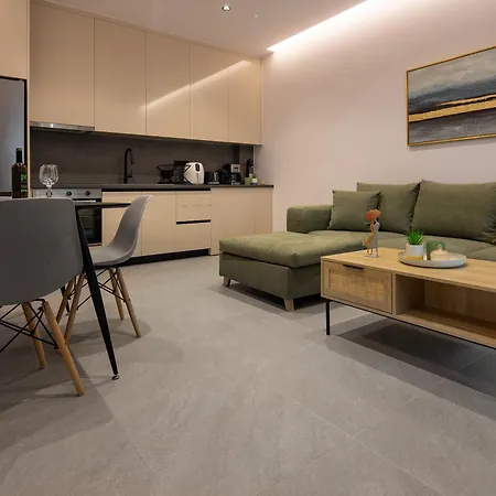 Lum Urban - Modern With Free Parking Apartment Chania (Crete)