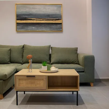 Lum Urban - Modern With Free Parking Apartment