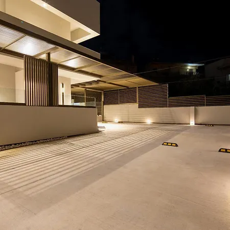Lum Urban - Modern With Free Parking 아파트 하니아