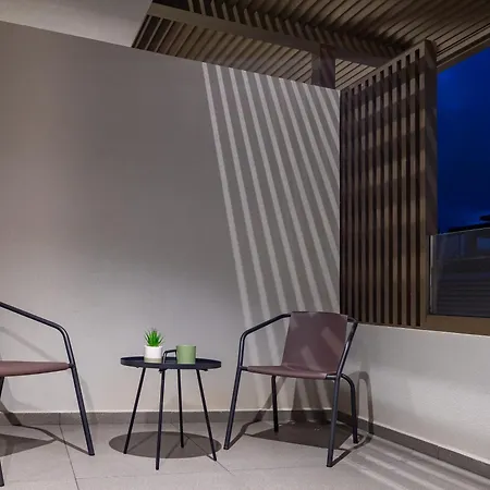아파트 Lum Urban - Modern With Free Parking