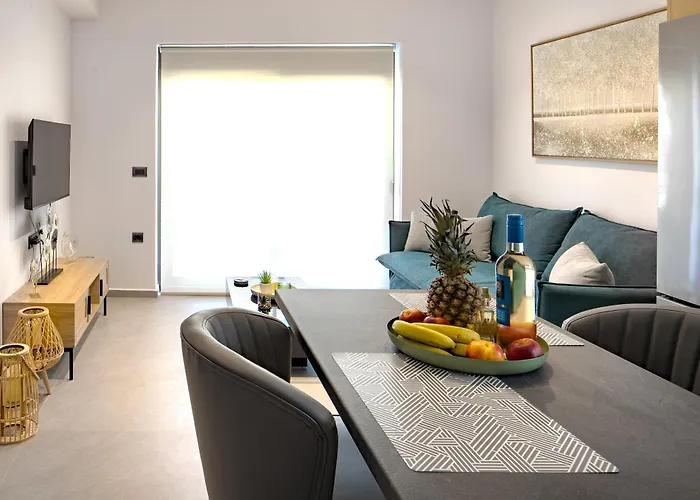 Lum Urban * Chania (Crete)