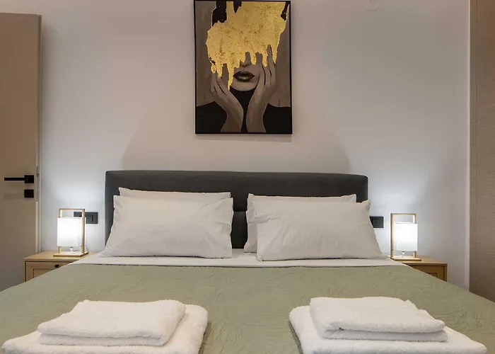 Lum Urban * Chania (Crete)