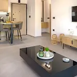 דירה Lum Urban - Modern With Free Parking חאניה